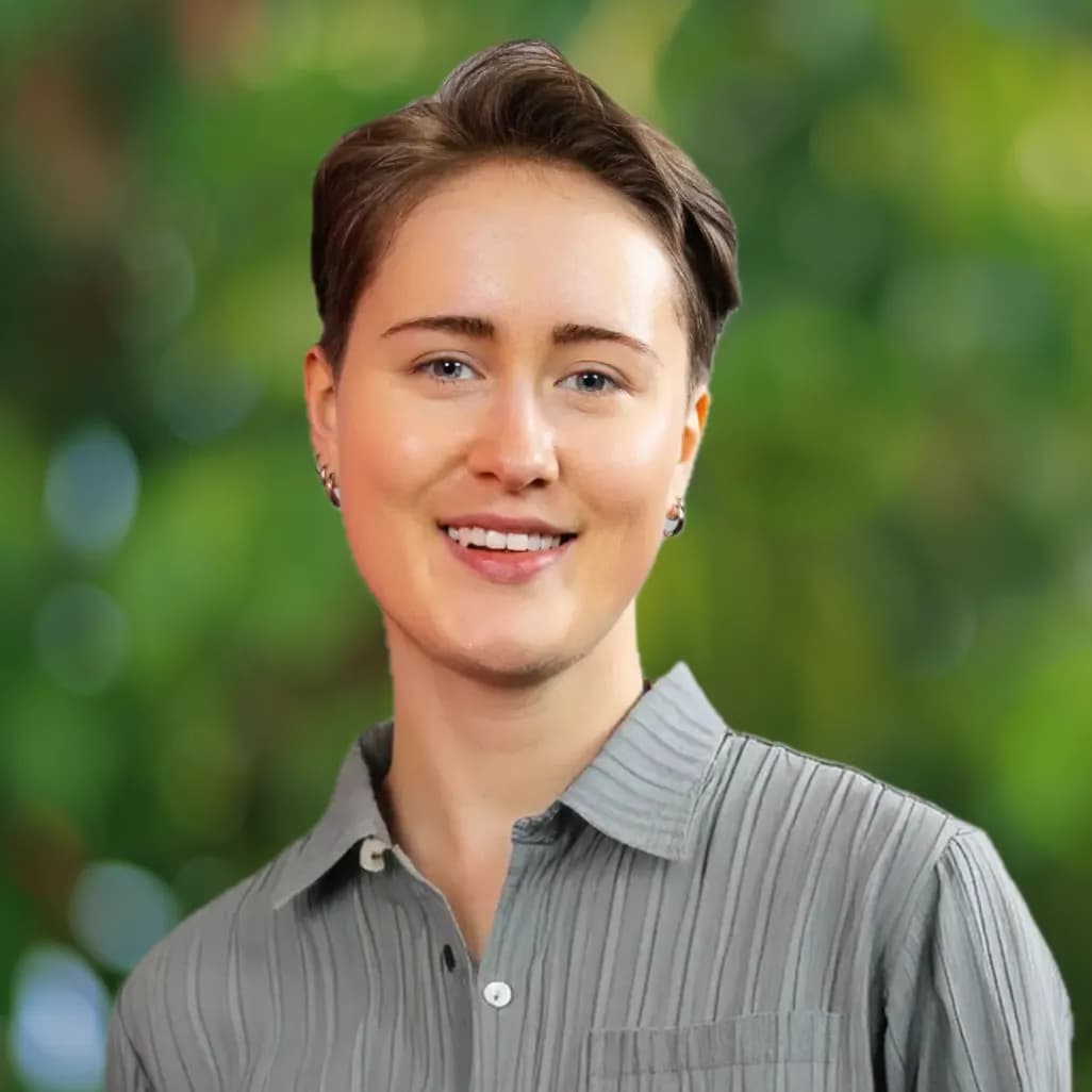 Ella Karlsson - Co-Founder - CEO